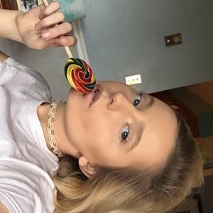 Meet your Posher, Zoey